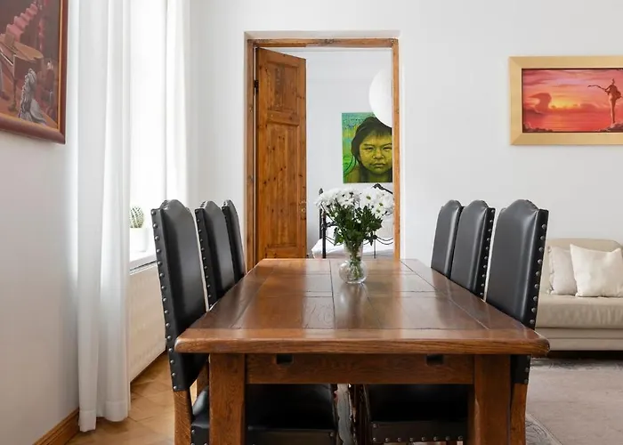 Charming Flat In Design District * 헬싱키