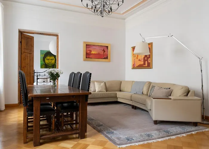 아파트 Charming Flat In Design District 헬싱키