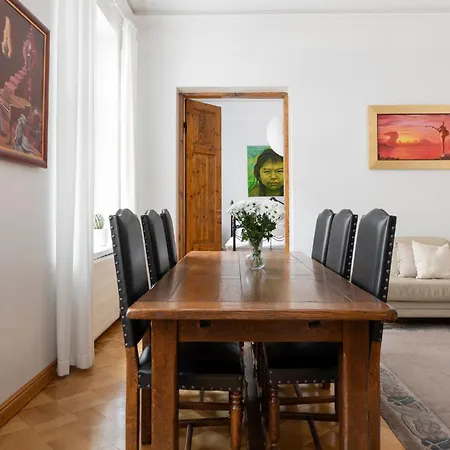 Charming Flat In Design District * Helsinki