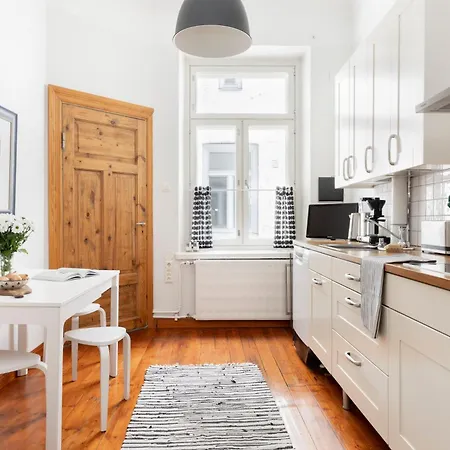 Apartment Charming Flat In Design District *